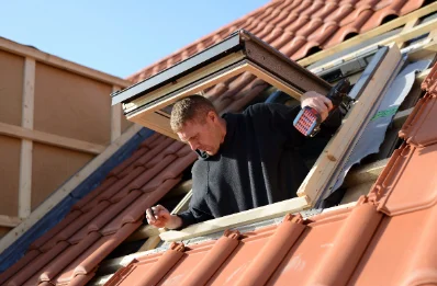 Pose de fenêtres de toit Velux à Pouldergat